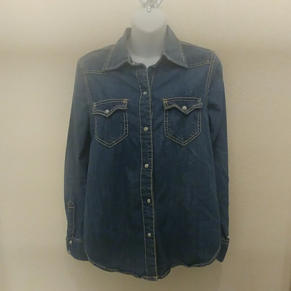 Seven 7 Pearl Snap Long Sleeve Denim Shirt - Picture 6 of 8